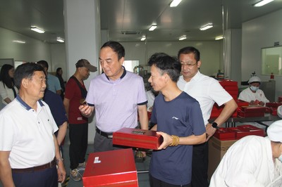 喜迎二十大 科普向未来——九江市农技协联合会探索家俱用五金配件科技创新